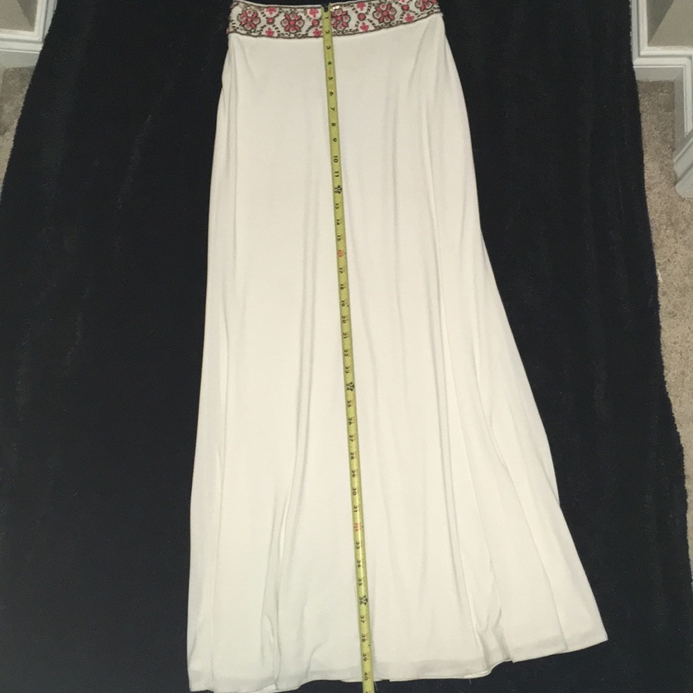 SHERRI HILL Beaded 2Piece Dress,Rounded Skirt Slit - Picture 15 of 16